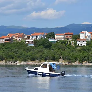 Lana Apartment Omišalj